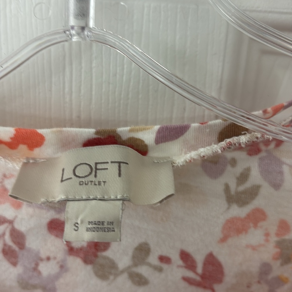 Floral Loft Women's Top - Picture 2 of 5